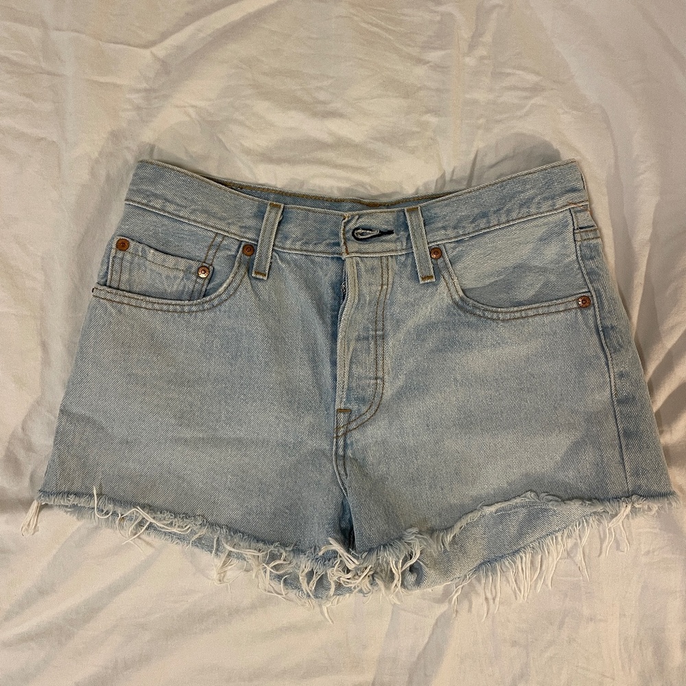 Levi 501 Jean Shorts